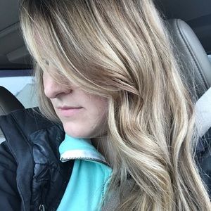 Meet your Posher, Caroline